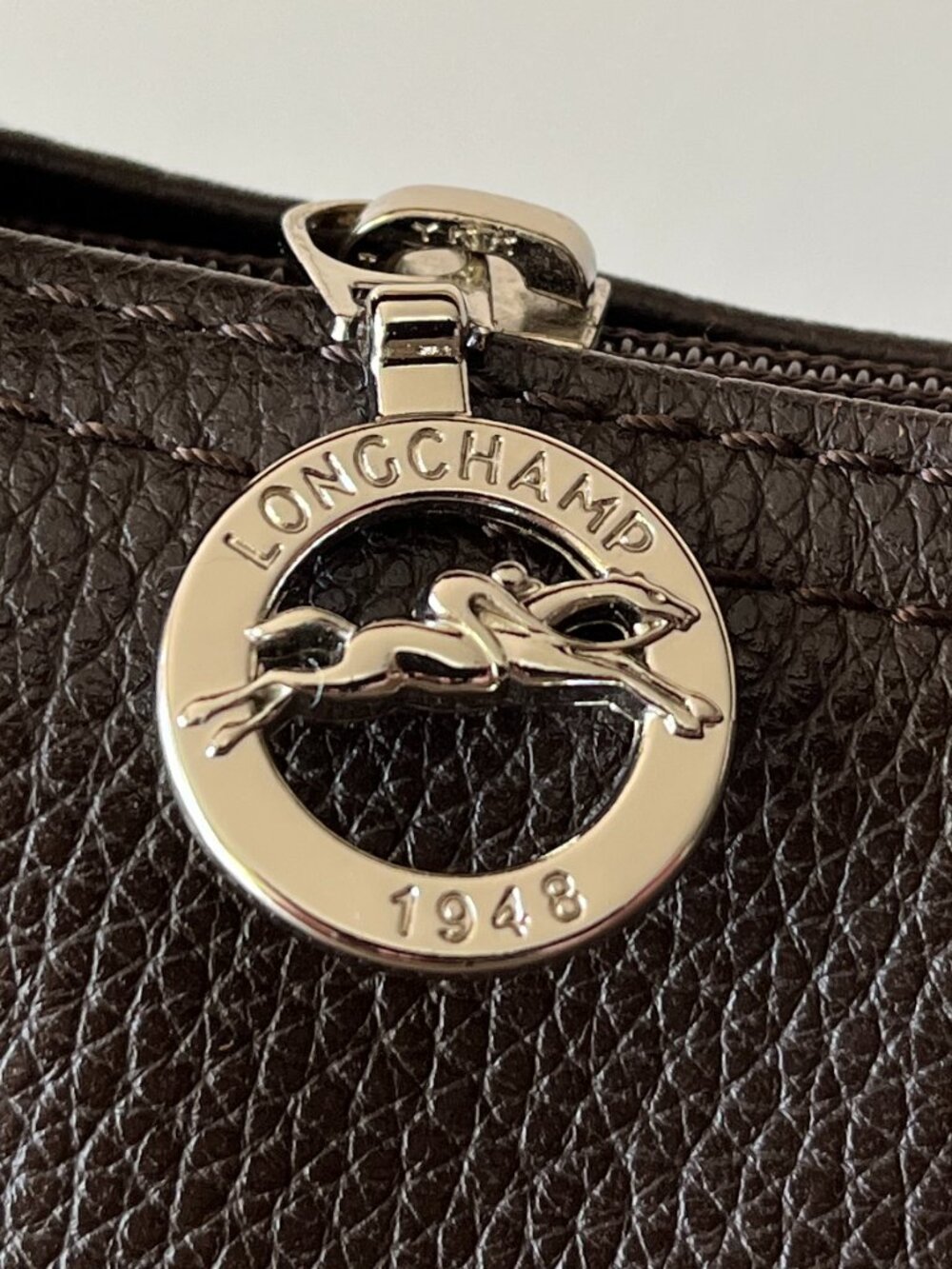 LONGCHAMP Dark Brown Leather Crossbody/ Shoulder Bag - Picture 2 of 13
